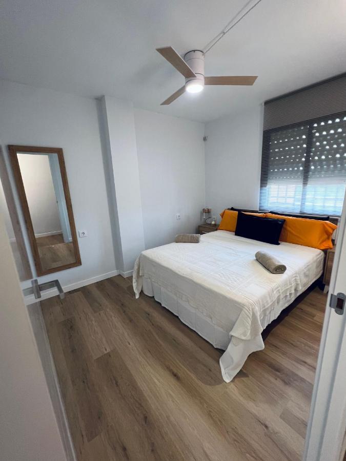 Apartamento En Salou A 20M Playa! Reformado Nuevo Кембрилс Екстериор снимка