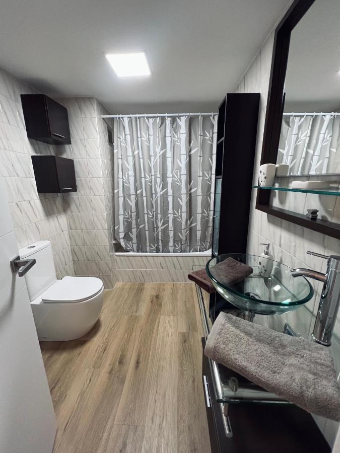 Apartamento En Salou A 20M Playa! Reformado Nuevo Кембрилс Екстериор снимка