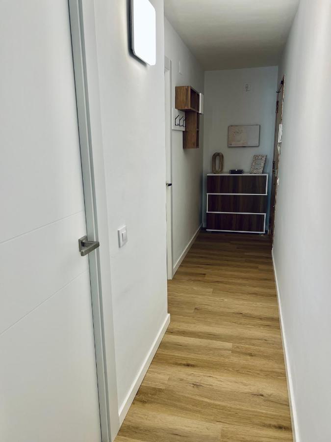 Apartamento En Salou A 20M Playa! Reformado Nuevo Кембрилс Екстериор снимка