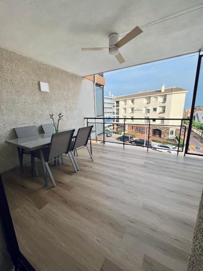 Apartamento En Salou A 20M Playa! Reformado Nuevo Кембрилс Екстериор снимка