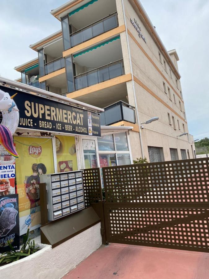Apartamento En Salou A 20M Playa! Reformado Nuevo Кембрилс Екстериор снимка